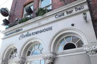 Гостевой дом Eccles Townhouse Дублин-0