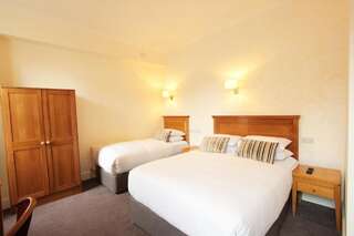 Гостевой дом Eccles Townhouse Дублин Трехместный номер-1